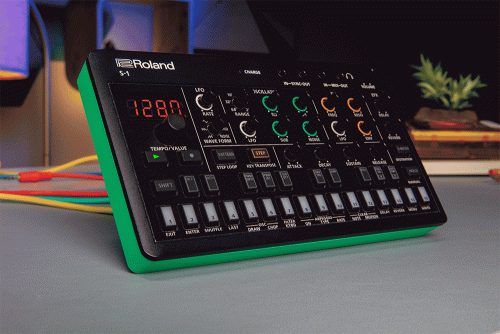 ROLAND S-1 фото 5